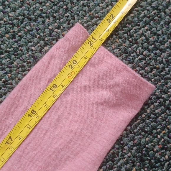 Heathered pink long sleeve shirt crew neck size small *flawed* - Picture 11 of 15